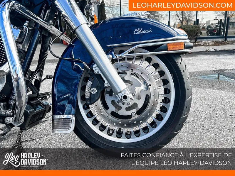 2013 Harley-Davidson FLHTC Electra Glide Classic thumbnail 11