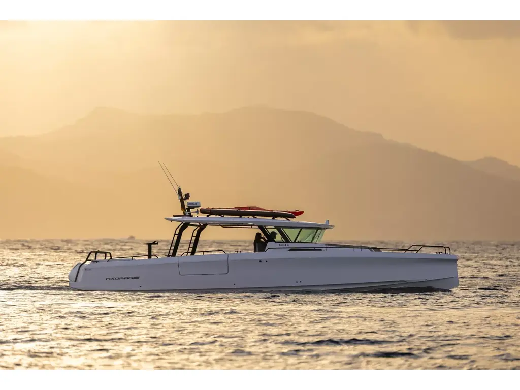 Axopar 45 CROSS TOP  2026