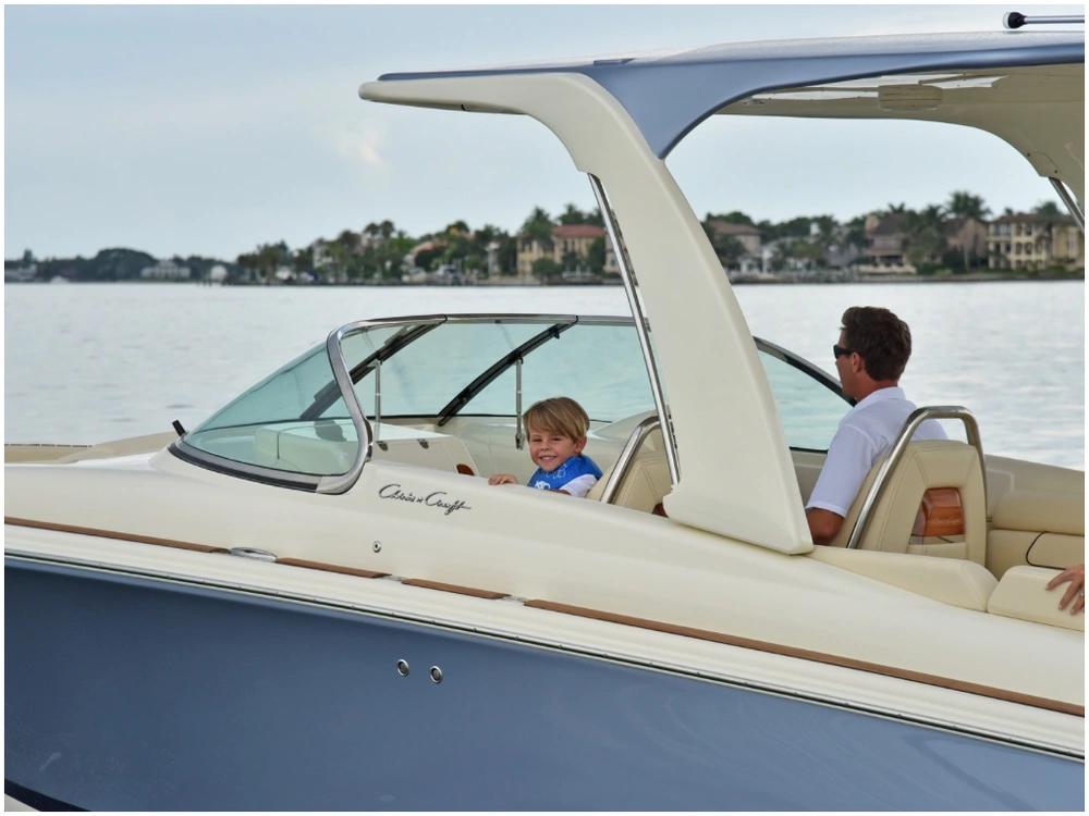 2025 Chris-craft Launch 28 Gt alt
