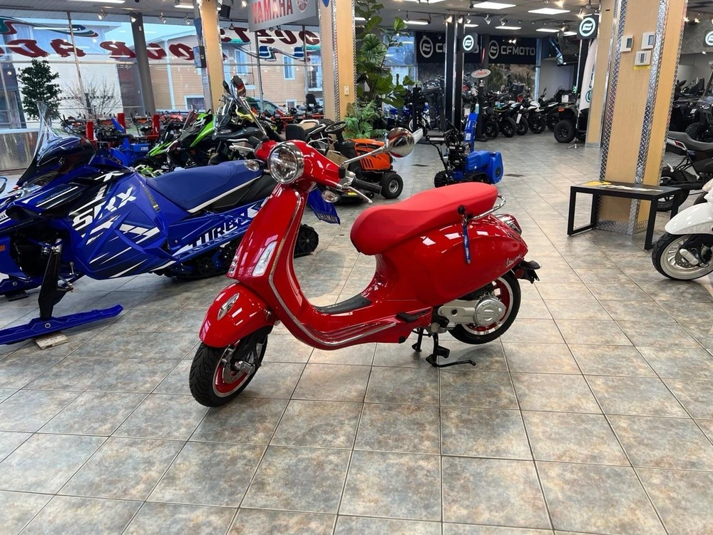 Vespa Primavera 50 Iget 2023 alt
