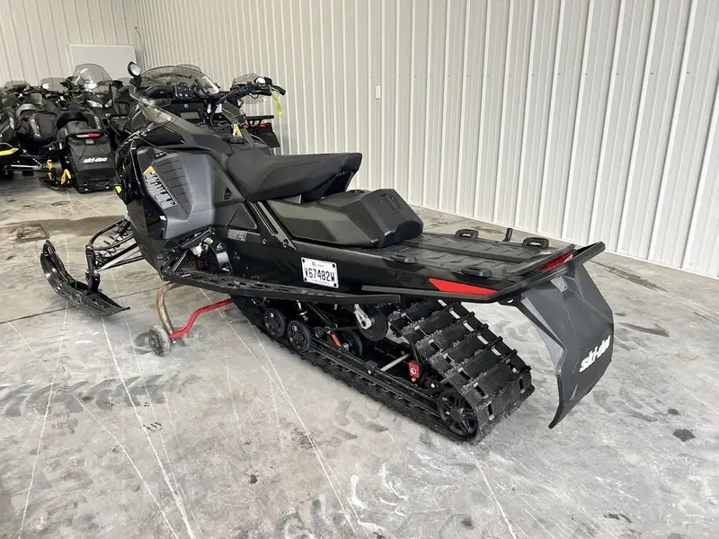 2024 Ski-Doo MOTONEIGE 2024 RENEGADE ADRENALINE 600R