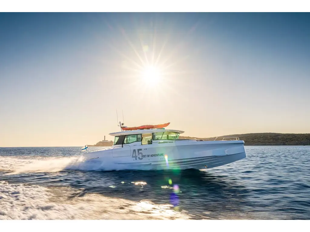 Axopar 45 XC CROSS CABIN 2026