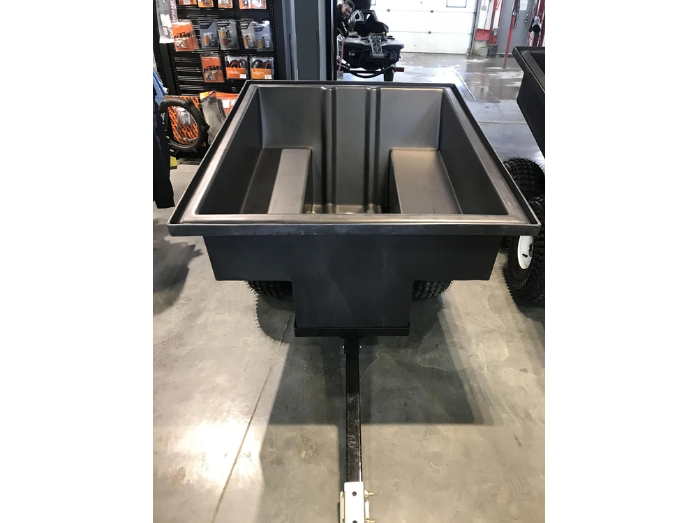 2024 Paddle Plastics Ltd. 4' Single Axle Slope Back alt