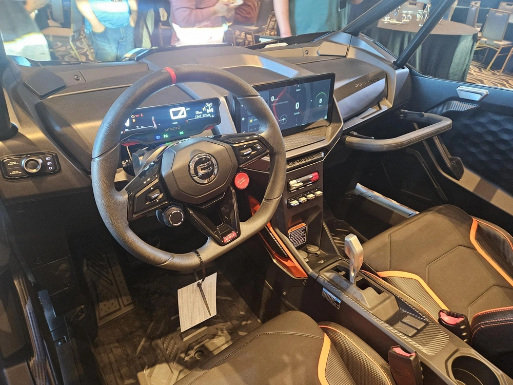 Cfmoto Zforce Z10-4 Eps Turbo Précommander Le Dès Maintenant 2026 alt
