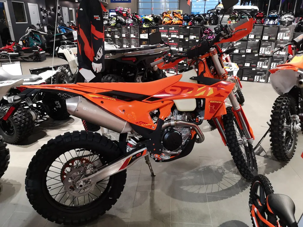 KTM 500 EXC-F 2025 - Six Days