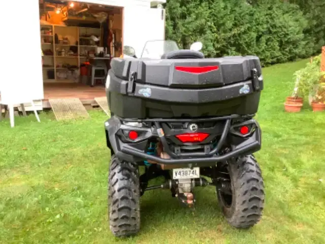 2021 Can-Am OUTLANDER MAX 570