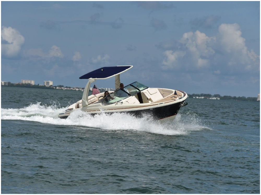 2025 Chris-craft Launch 28 Gt alt