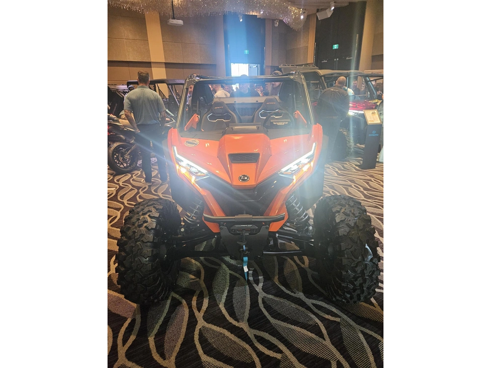 Cfmoto Zforce Z10-4 Eps Turbo Précommander Le Dès Maintenant 2026 alt