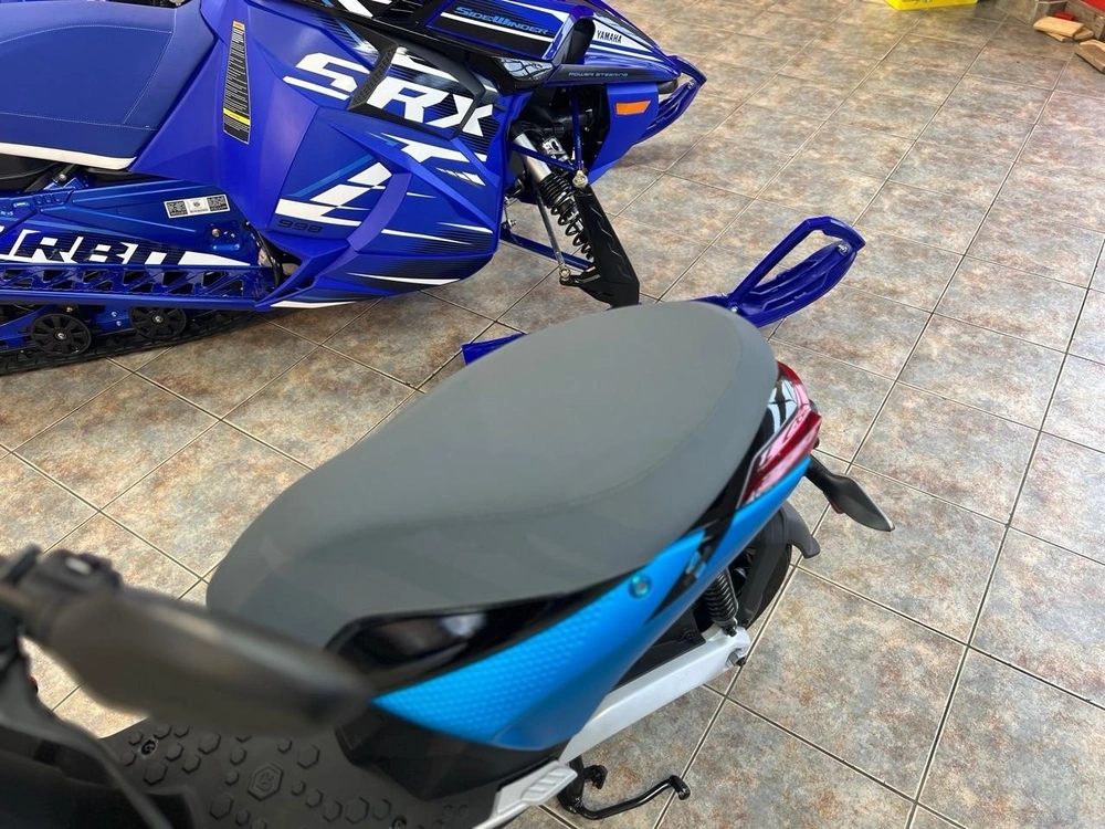 Piaggio Piaggio 1 Active 2022 alt