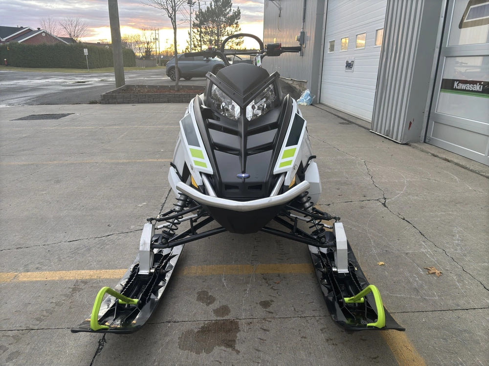 2025 Polaris 550 Voyageur 155 alt
