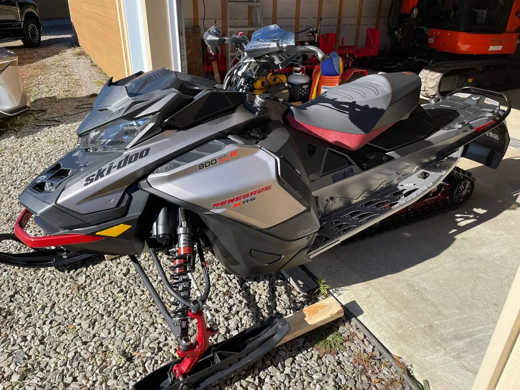 Ski-Doo RENEGADE XRS 900 TURBO R SMART SHOX 2023 d'occasion à Saint ...