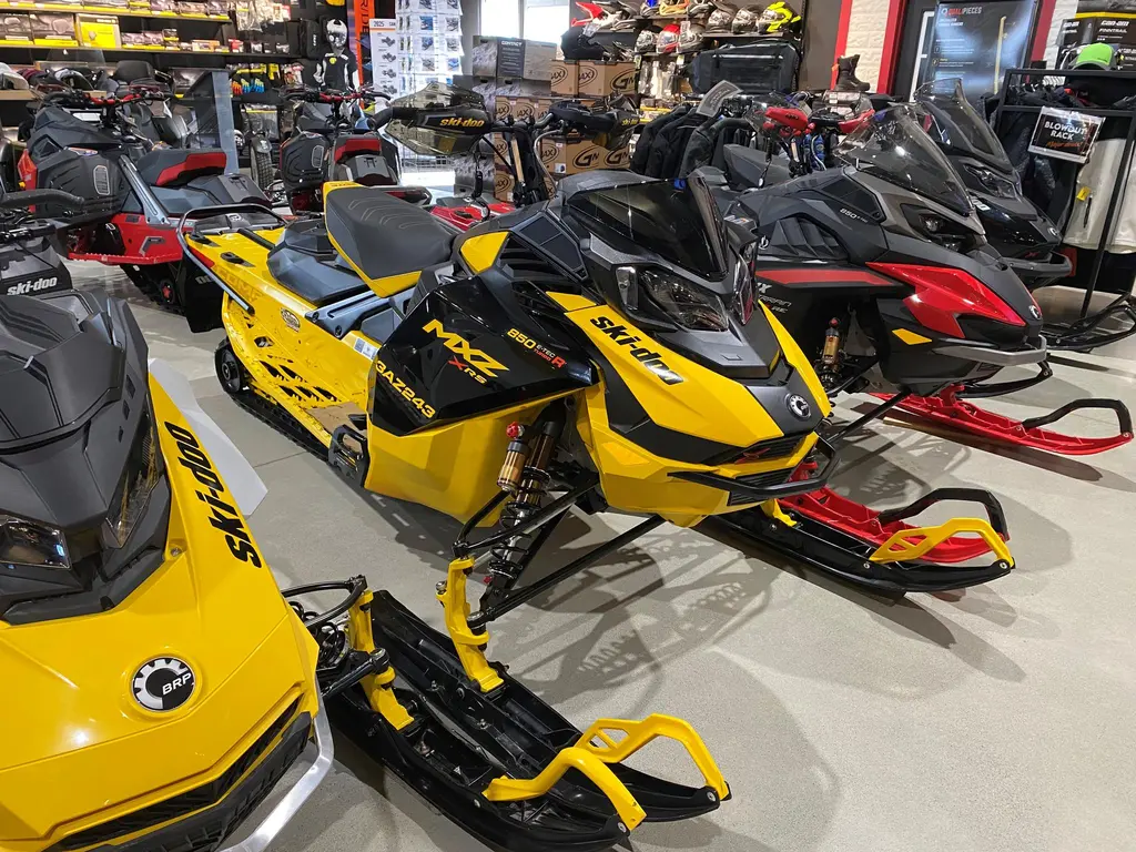 2024 Ski-Doo MXZ XRS Comp 850E-Tec Turbo R