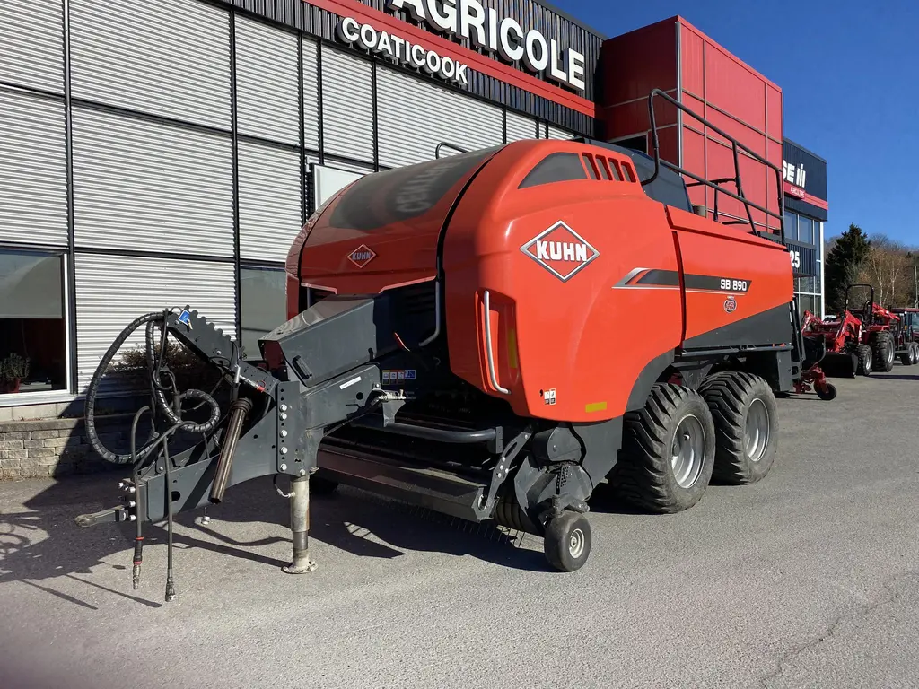 2022 Kuhn SB890