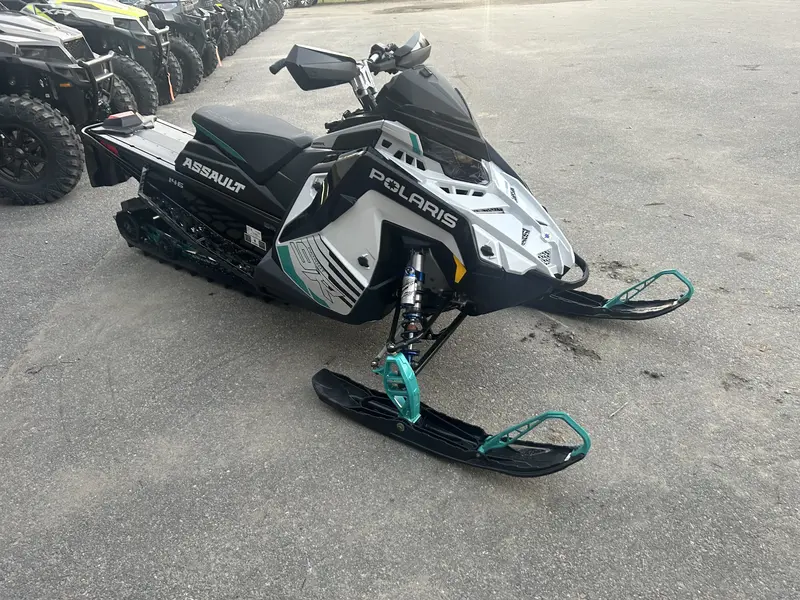 2025 Polaris Switcheback assault 9R