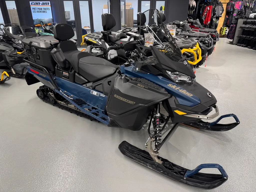 Ski-Doo EXPEDITION SE 900 ACE 2025