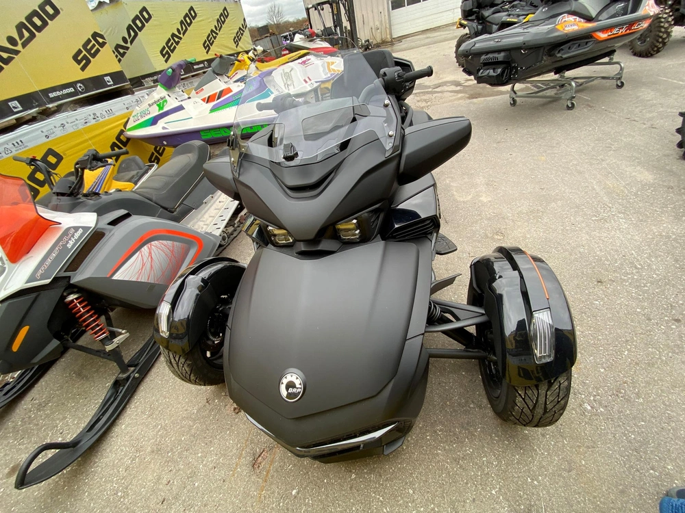 2024 Can-am Spyder F3 Limited alt