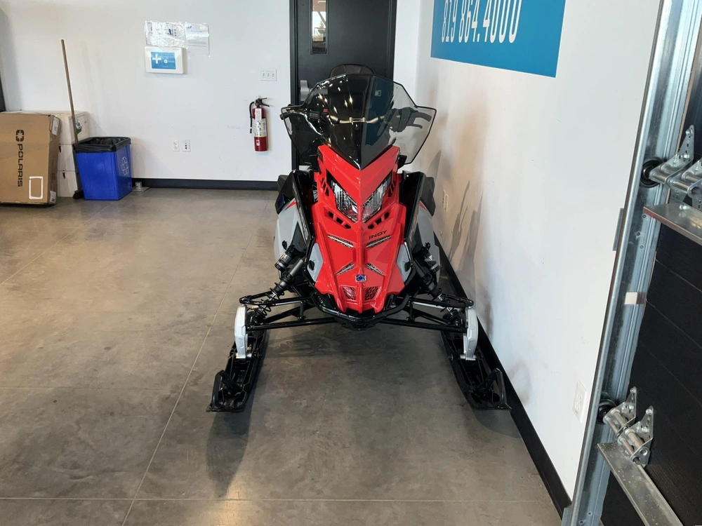 Polaris 650 Indy Adventure 137 500$ De Réduction, Jusqu'au 30-06-25 2025 alt
