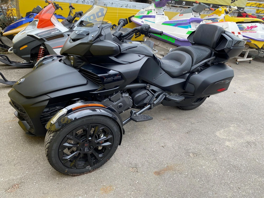 2024 Can-am Spyder F3 Limited alt