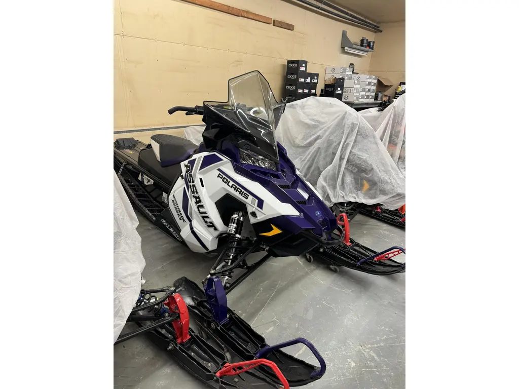 2021 Polaris S21EEC8RS Switchback Assault 850 144″