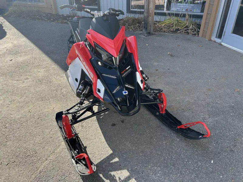 2023 Polaris Switcheback Xc 146