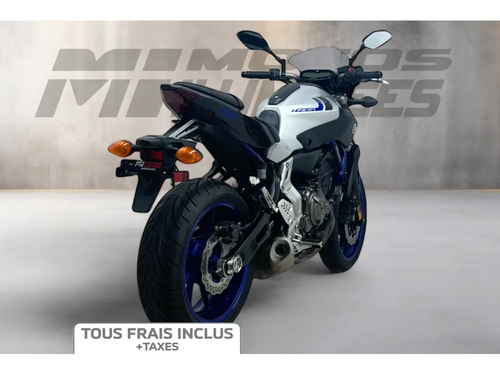 2016 Yamaha FZ-07 - Frais inclus+Taxes