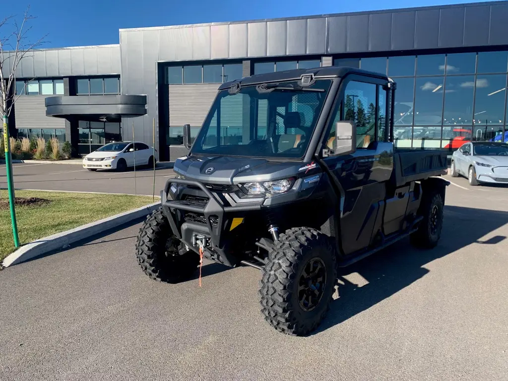 Can-Am DEFENDER PRO LTD CAB 2023