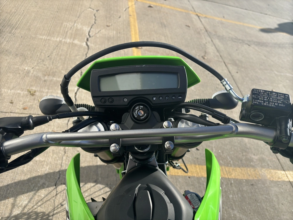 Kawasaki Klx300 2025 alt