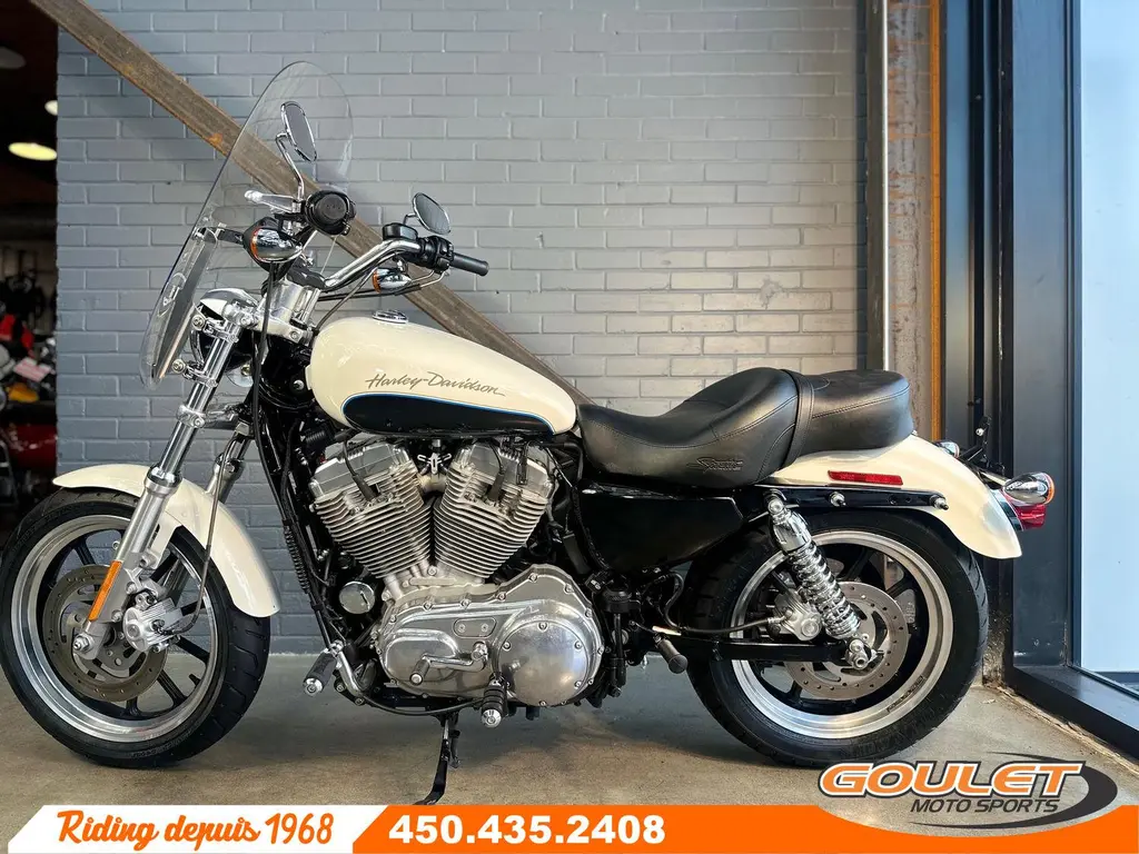 2013 Harley-Davidson Sportster XL883 Superlow