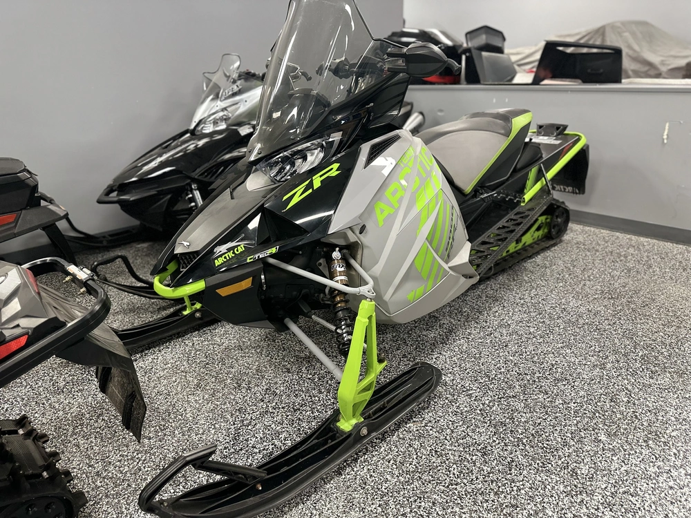 2018 Arctic Cat Zr 9000 Rr alt