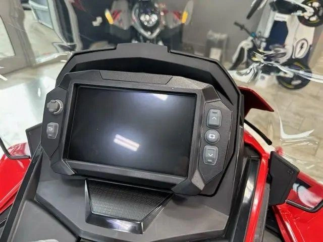 Polaris Prostar S4 Indy Adventure X2 137 2023 alt