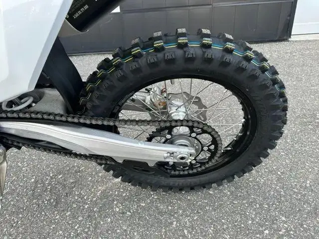 2024 Husqvarna FX 350 thumbnail 11