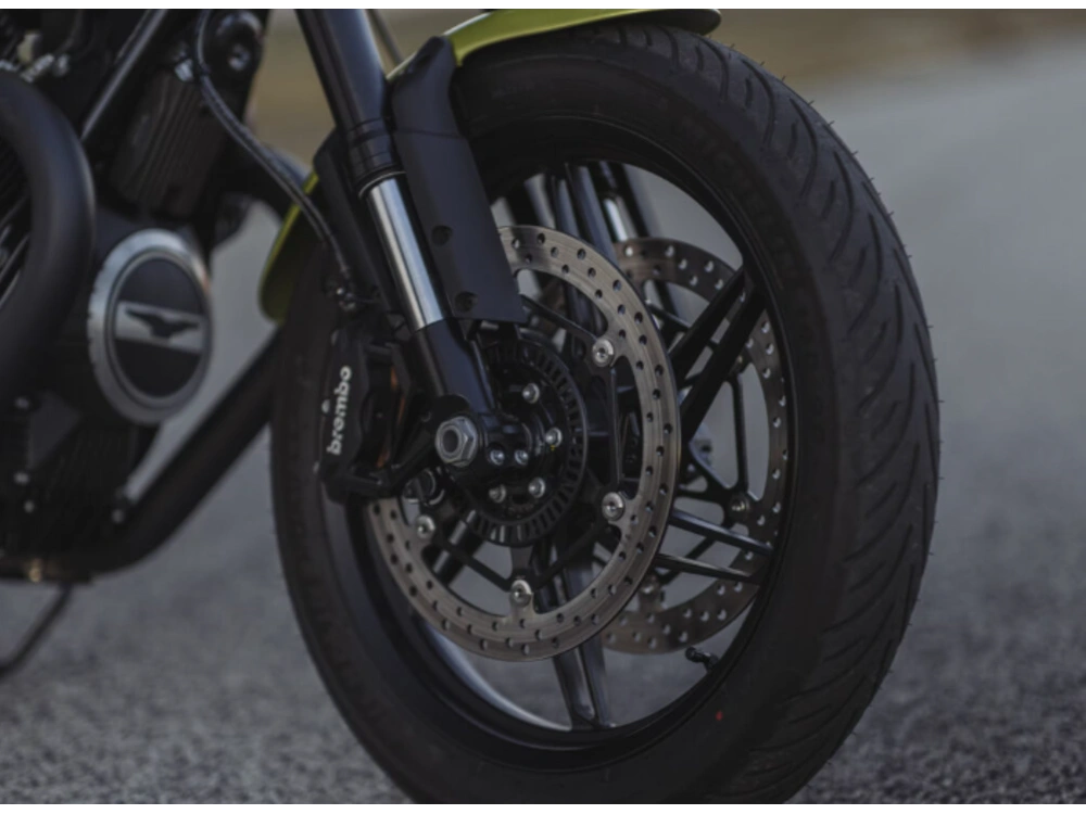 2026 Moto Guzzi V7 Sport alt