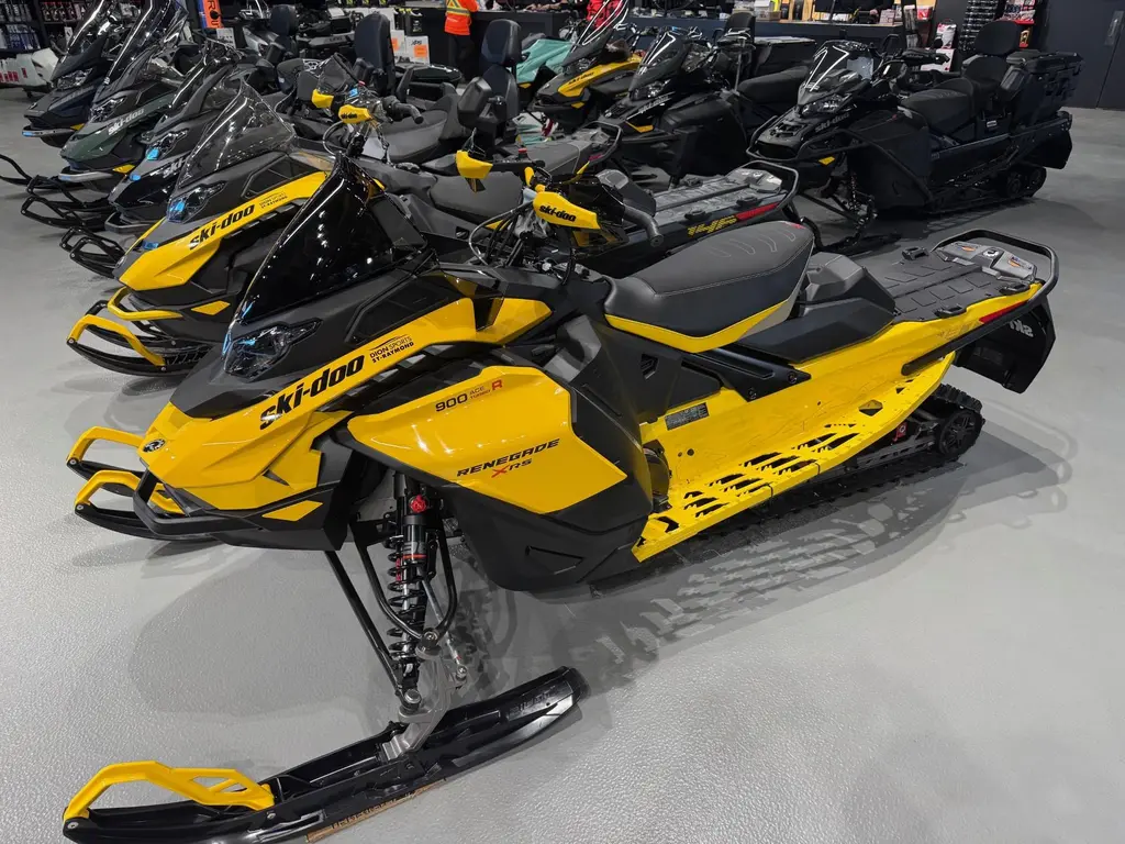 Ski-Doo RENEGADE XRS 900 ACE TURBO R X-RS 2025