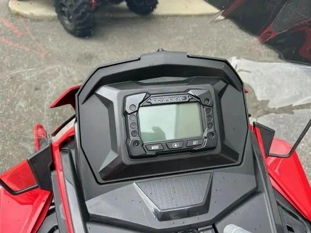 Polaris 850 Indy Xc 137 2023 alt