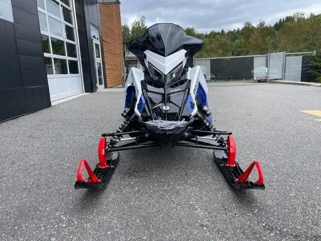2023 Polaris 850 Indy Adventure 137 alt