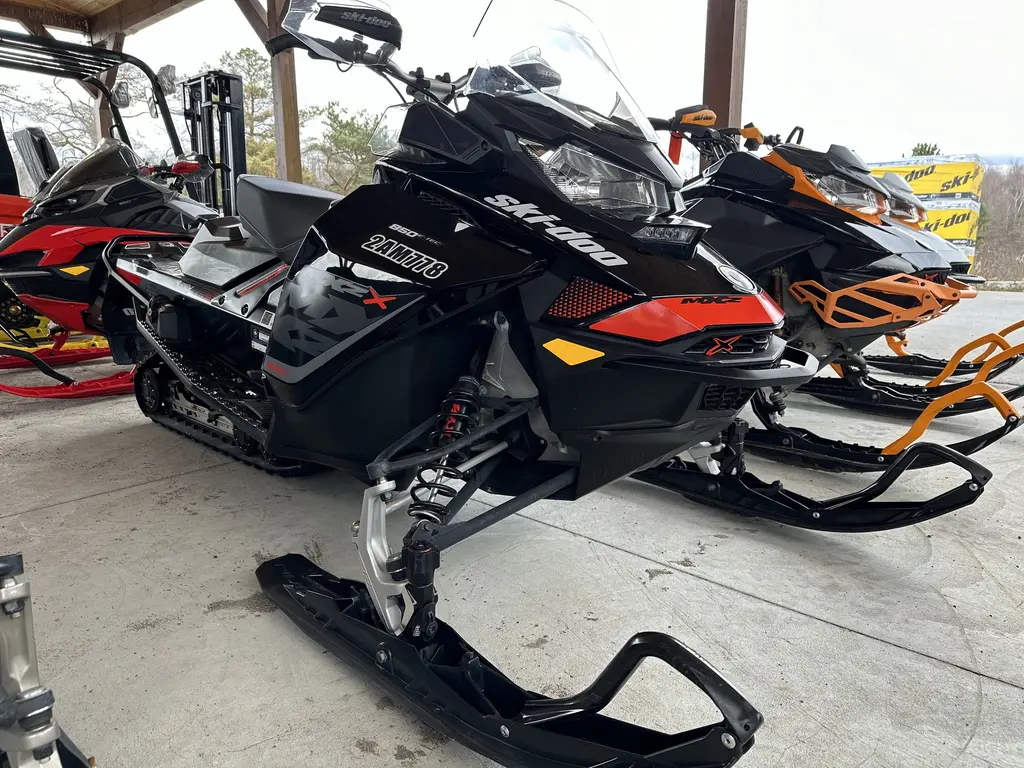 2017 Ski-Doo MXZ® X® 850 E-TEC® 