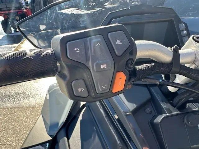 2021 Polaris 850 Indy Vr1 137 alt