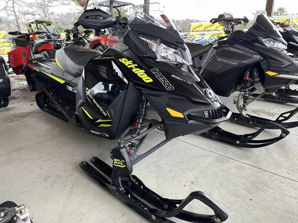 2014 Ski-Doo RENEGADE X 800 E-TEC