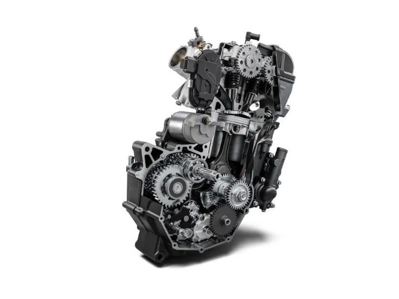 Husqvarna Svartpilen 401 2024 alt