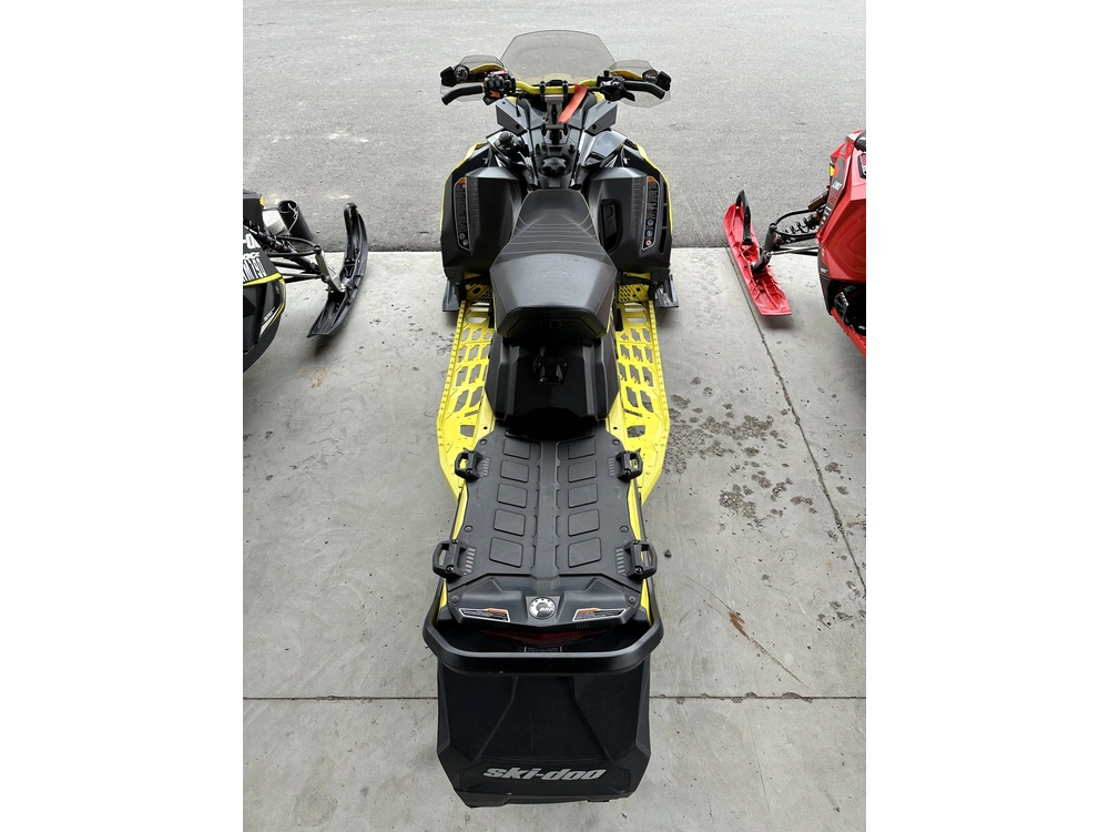 2021 Ski-doo Renegade® X-rs® 900 Ace™ Turbo - Yellow/black alt