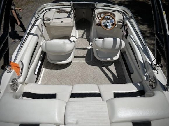 2009 Glastron Gt 205 Mercruiser 4.3l alt