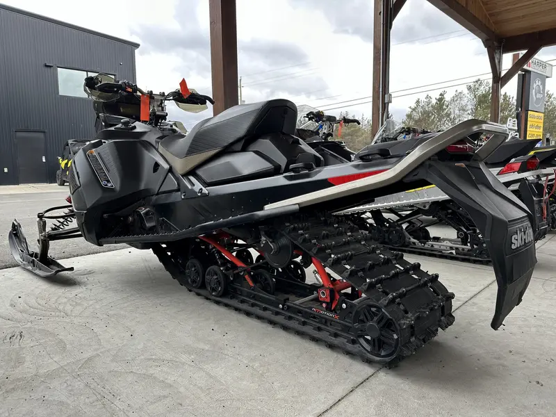 2022 Ski-Doo MACH Z 900 ACE™ Turbo R