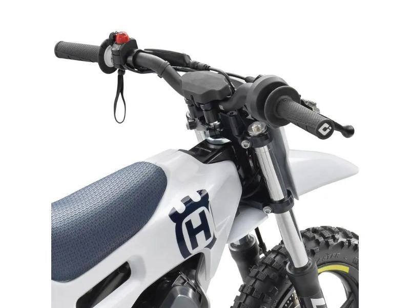 2025 Husqvarna Ee 2 alt