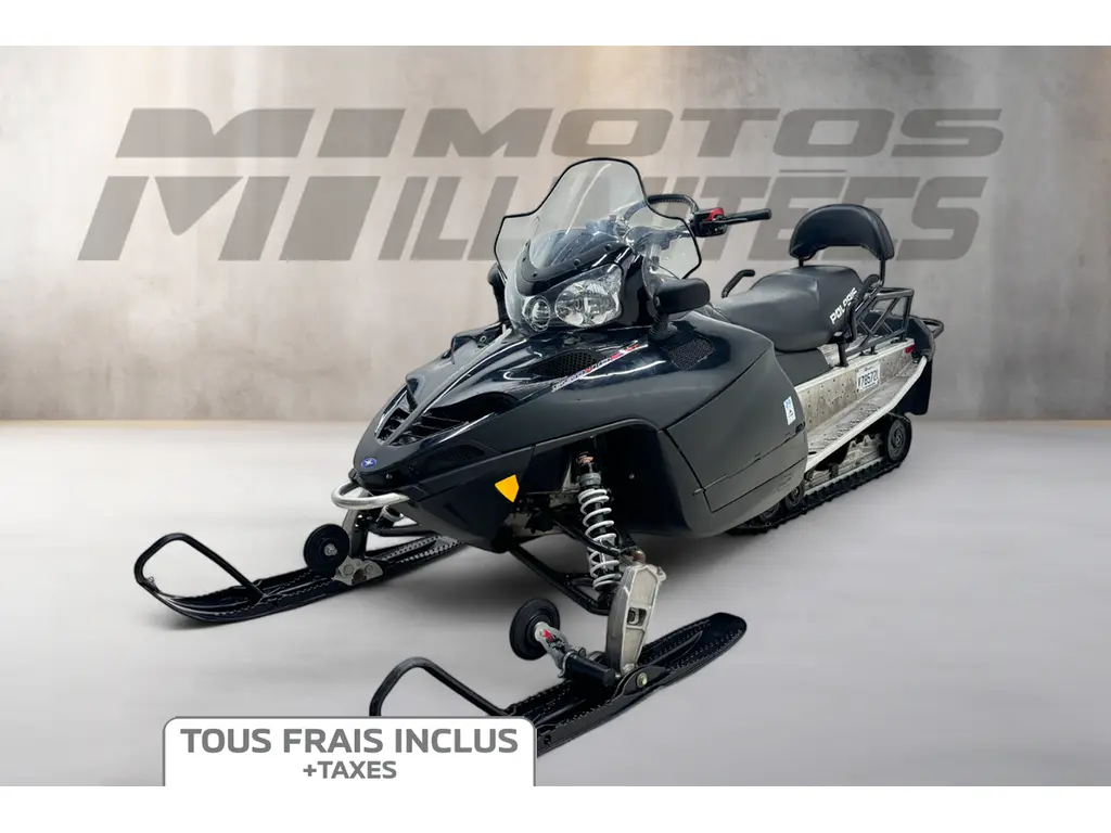 2011 Polaris IQ 550 SHIFT 136 - VENDU TEL QUEL POUR PIÈCES. FRAIS INCLUS+TAXES