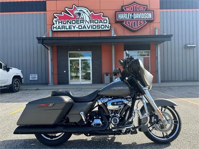 2018 Harley-Davidson Street Glide - FLHX