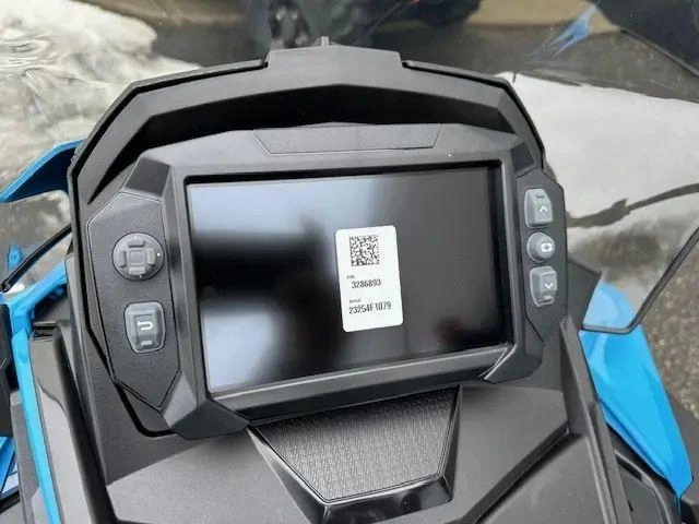 2024 Polaris Prostar S4 Indy Adventure 137 alt
