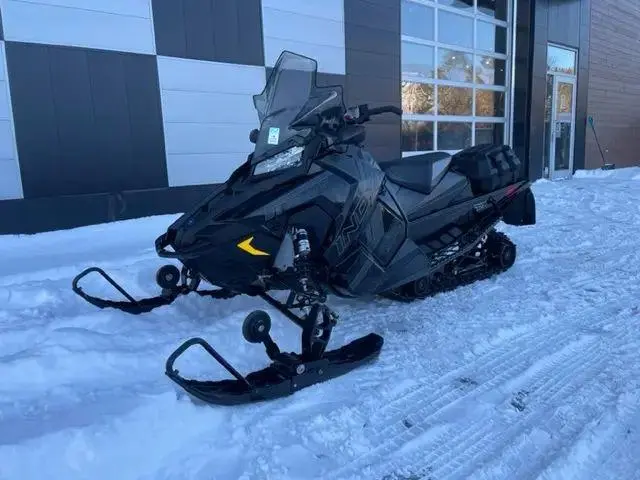 Polaris 850 INDY XC 137 2021