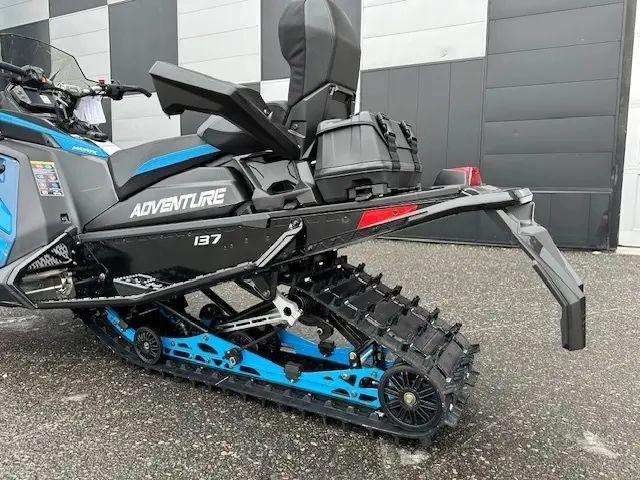 2024 Polaris Prostar S4 Indy Adventure 137 alt