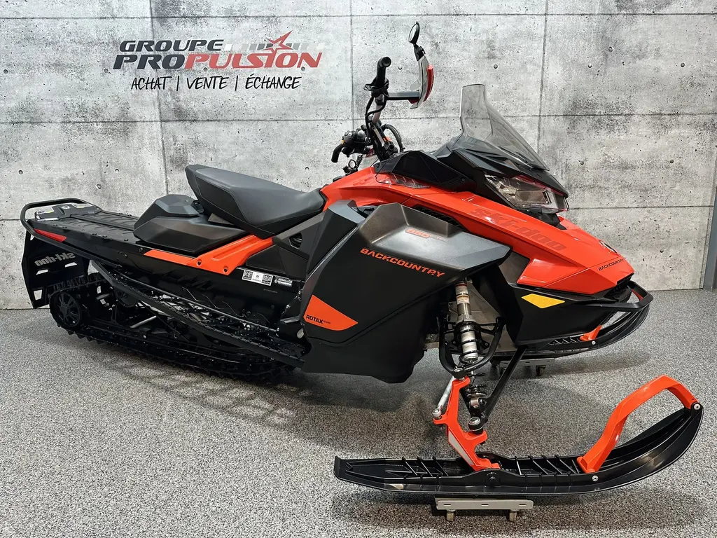 2021 Ski-Doo Backcountry 850 | 2490km