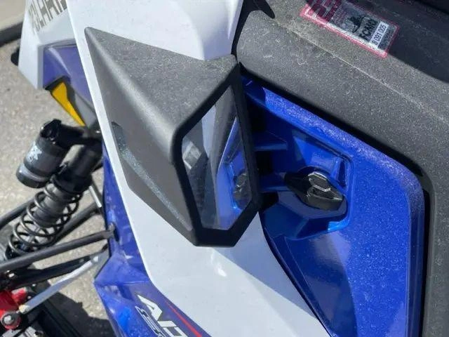 2023 Polaris 850 Indy Xc 137 alt